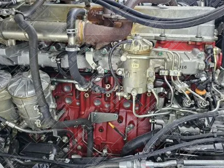 Самосвал HINO 700, 2017 года выпуска в рабочем состоянии