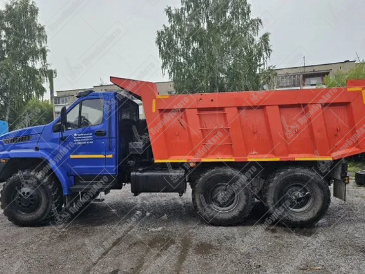 Самосвал на шасси УРАЛ 55571 NEXT, 2020 года выпуска в отличном состоянии