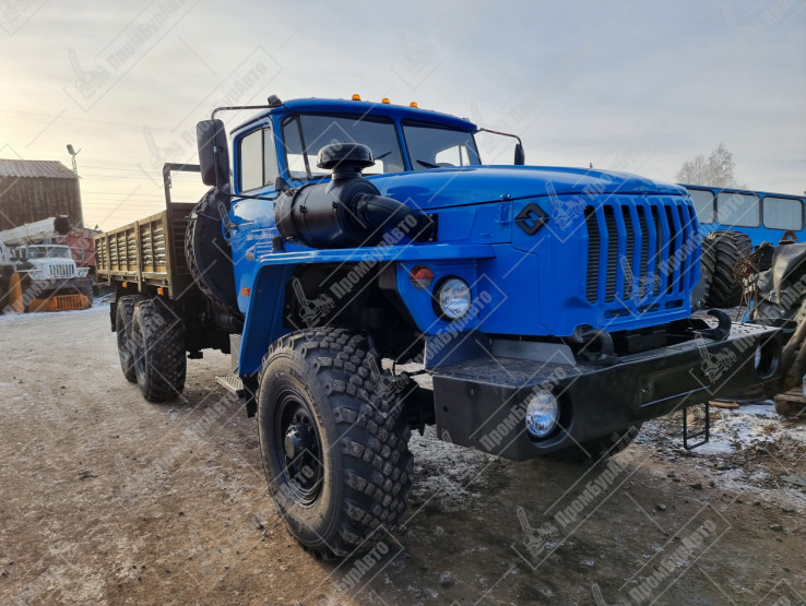 Бортовой автомобиль на шасси УРАЛ-4320 в отличном состоянии