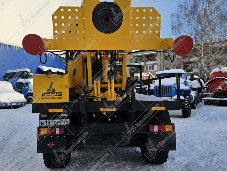Буровая установка УРБ-2Д2 с элементами 2Д3 на  шасси УРАЛ-4320
