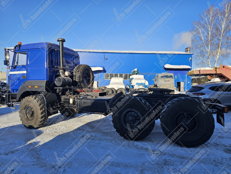 Седельный тягач УРАЛ 44202 бескапотный, 2019 года выпуска в отличном состоянии
