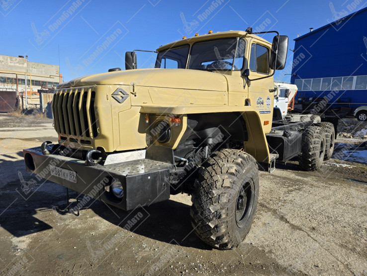 Шасси УРАЛ-4320 длиннобазовое, после полного кап. ремонта в отличном состоянии 
