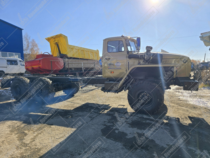 Шасси УРАЛ-4320 длиннобазовое, после полного кап. ремонта в отличном состоянии 