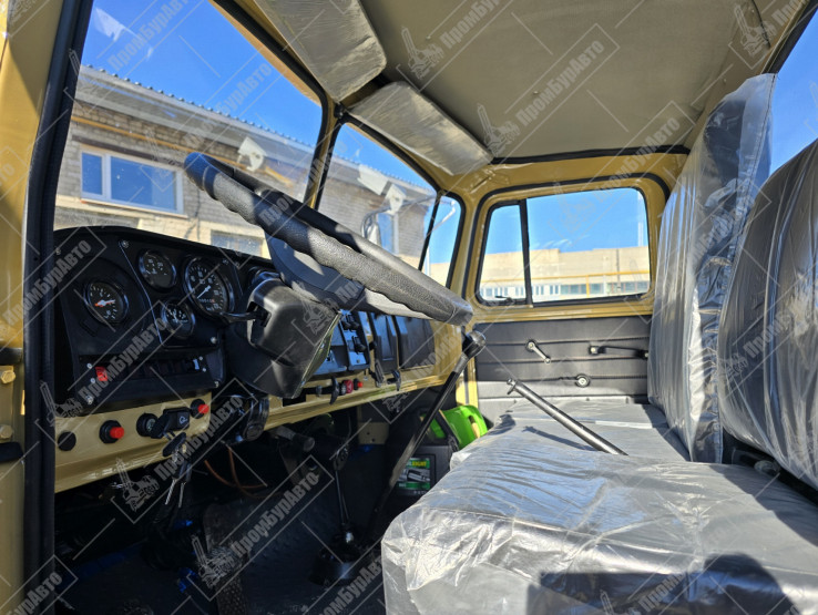 Шасси УРАЛ-4320 длиннобазовое, после полного кап. ремонта в отличном состоянии 