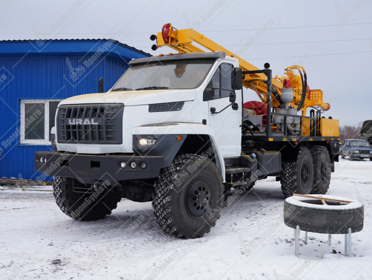 Буровая установка УРБ-2А2 под давальческое шасси УРАЛ-NEXT с буровым насосом НБ-50 с комплектом бурового инструмента 