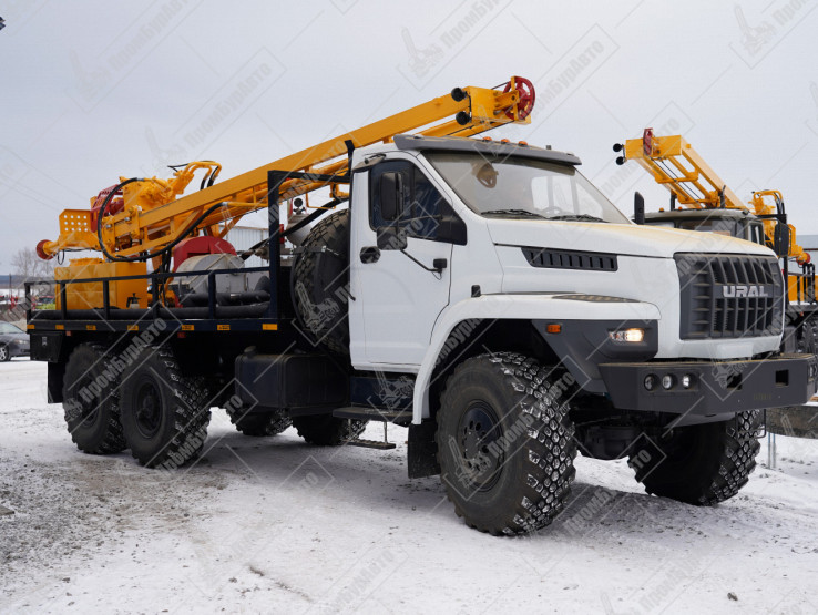 Буровая установка УРБ-2А2 под давальческое шасси УРАЛ-NEXT с буровым насосом НБ-50 с комплектом бурового инструмента 