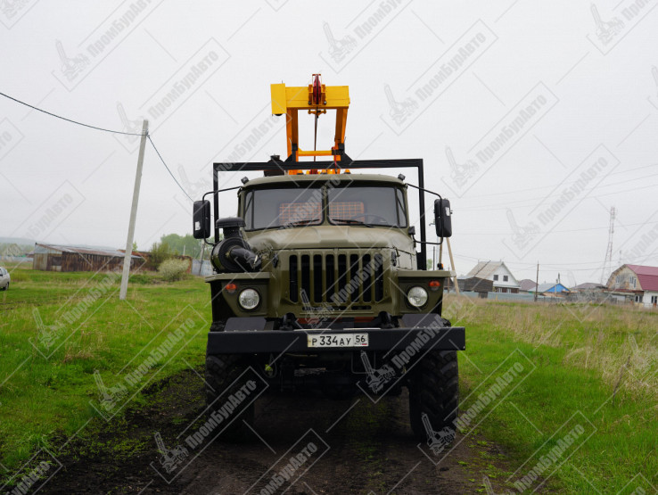Буровая установка УРБ-2Д2 на шасси УРАЛ-4320 с компрессором KAISHAN RSCG-560/15 на гидравлической системе нового образца