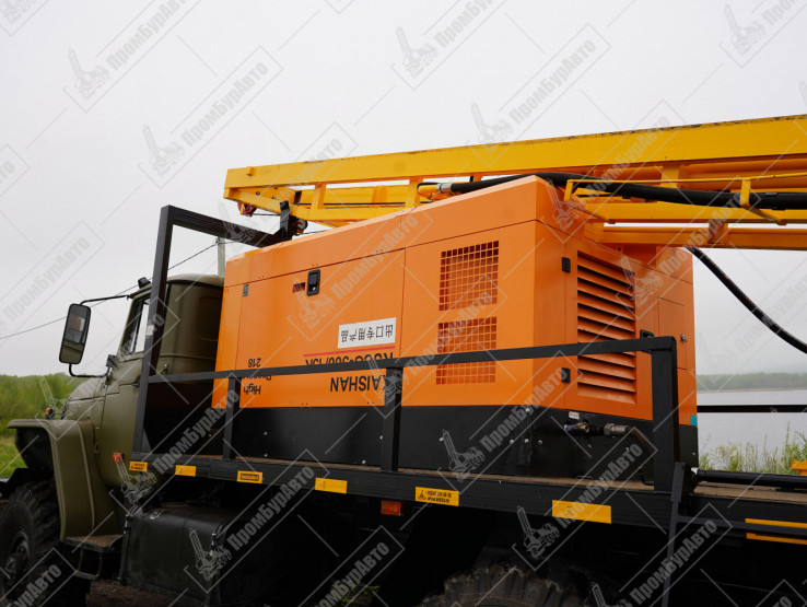 Буровая установка УРБ-2Д2 на шасси УРАЛ-4320 с компрессором KAISHAN RSCG-560/15 на гидравлической системе нового образца