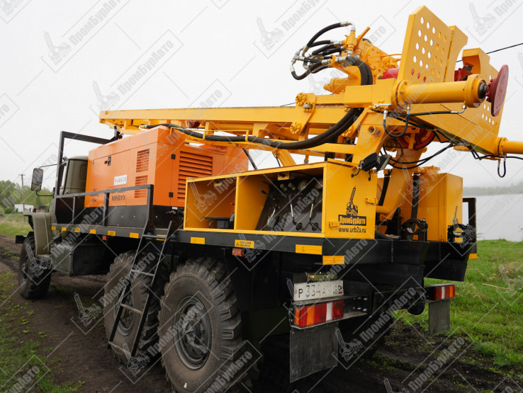 Буровая установка УРБ-2Д2 на шасси УРАЛ-4320 с компрессором KAISHAN RSCG-560/15 на гидравлической системе нового образца