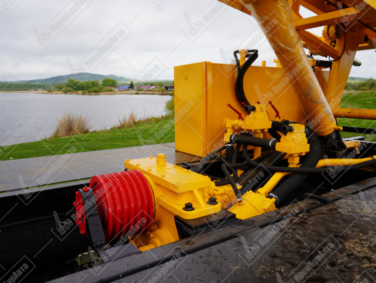 Буровая установка УРБ-2Д2 на шасси УРАЛ NEXT 4320 (без дополнительного оборудования)