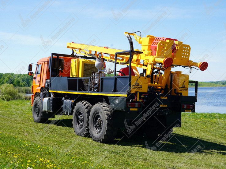Буровая установка УРБ-2А2 с элементами 2Д3 на шасси КАМАЗ-43118-73118-73094-50 с компрессором АК-12/10 и буровым насосом НБ-50