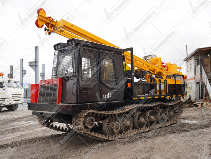 Буровая установка УРБ-4Т на базе трелевочного трактора ТЛП-4М-034 с компрессором АК-9/10