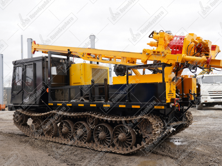 Буровая установка УРБ-4Т на базе трелевочного трактора ТЛП-4М-034 с компрессором АК-9/10