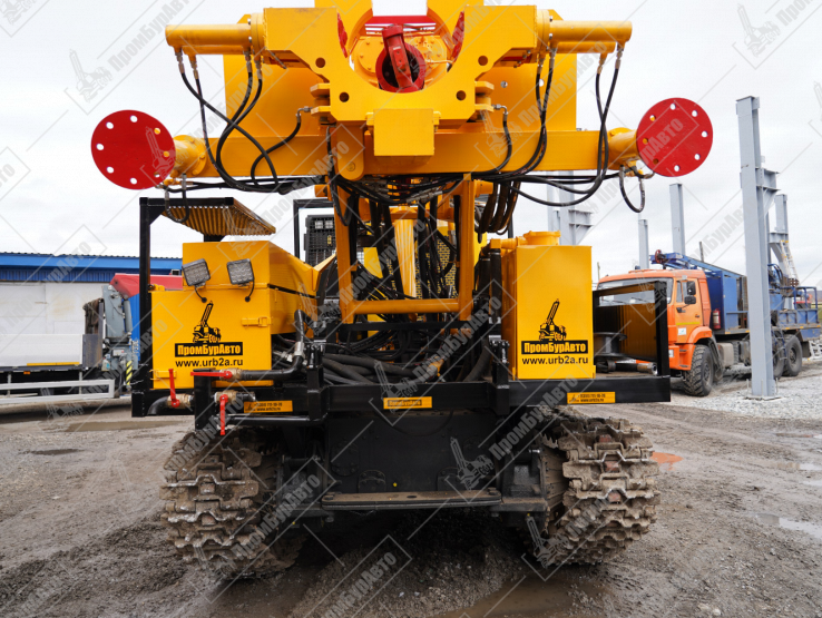 Буровая установка УРБ-4Т на базе трелевочного трактора ТЛП-4М-034 с компрессором АК-9/10