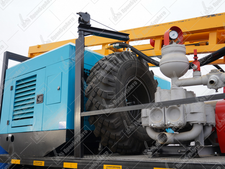 Буровая установка УРБ-2А2 на шасси УРАЛ 4320-60 с буровым насосом НБ-50 и компрессором DALI DLCY-15/15 В-Y