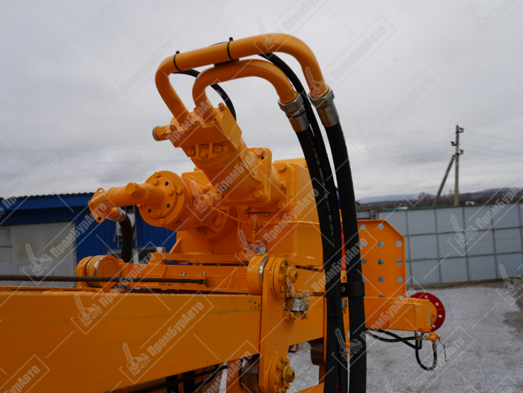 Буровая установка УРБ-2А2 на шасси УРАЛ NEXT 4320-72 с компрессором KAISHAN KSCG-400/12