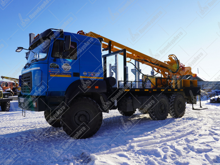 Буровая установка УРБ-2А2 на шасси УРАЛ 4320-80 с местом под установку компрессора и бурового насоса НБ-50