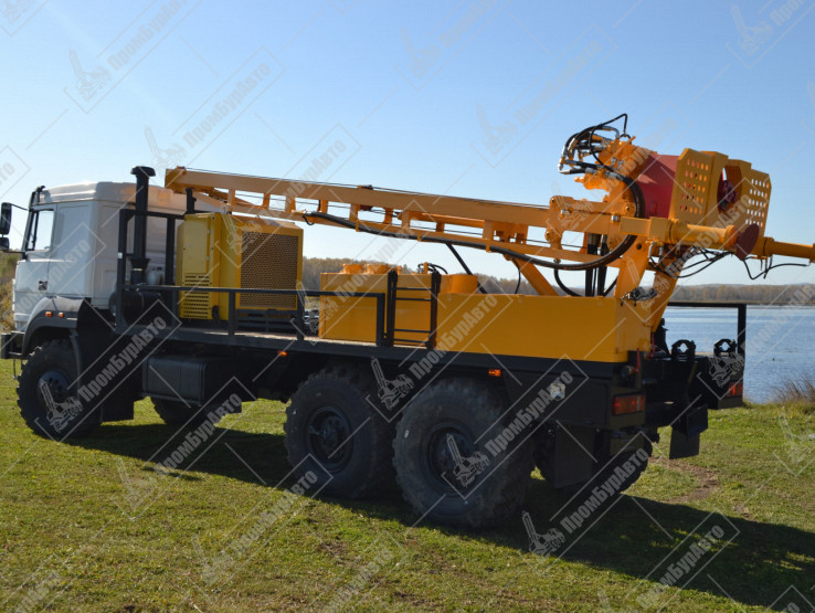 Буровая установка УРБ-2Д2 на шасси УРАЛ 4320-4972-58 с компрессором АК-12/10-05