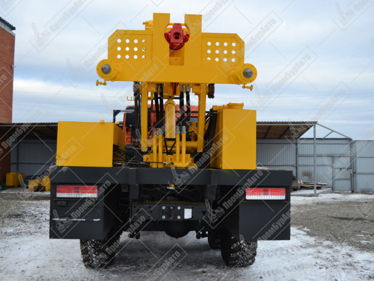 Буровая установка УРБ-2А2 на шасси КАМАЗ-43118-RR (Евро-5)  