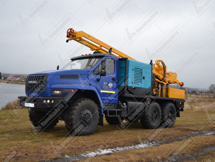 Буровая установка УРБ-2А2 на шасси УРАЛ-NEXT с компрессором DLCY-15/15В-Y 