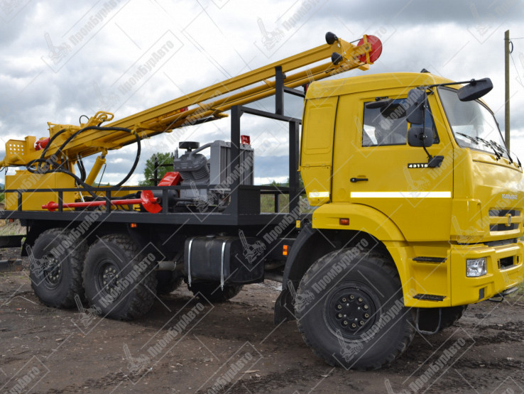 Буровая установка УРБ-2А2 на шасси КАМАЗ-43118 с 4ВУ