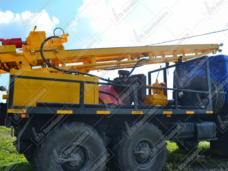 Буровая установка УРБ-2А2 на шасси УРАЛ 44202 