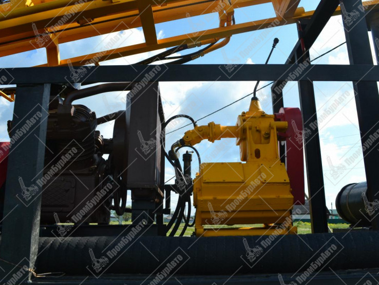 Буровая установка УРБ-2А2 на шасси УРАЛ 44202 