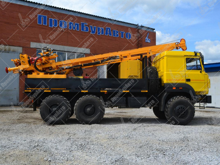 Буровая установка УРБ-2Д2 на шасси УРАЛ 5557