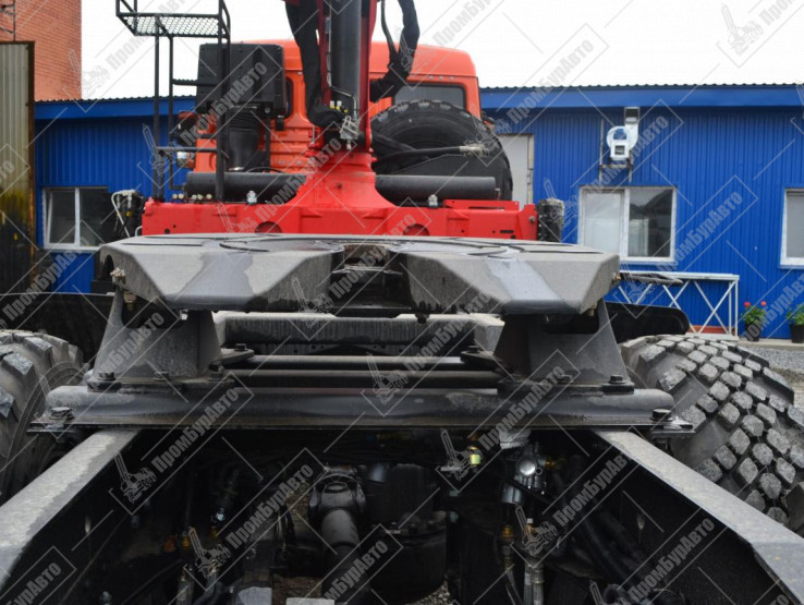 Седельный тягач КАМАЗ 43118 с КМУ ИТ-150