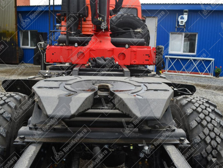 Седельный тягач КАМАЗ 43118 с КМУ ИТ-150