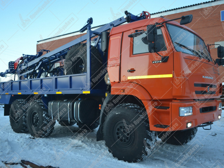 Буровая установка УРБ-2А2 на шасси КАМАЗ-43118 с компрессором ЗИФ КОМ10/10