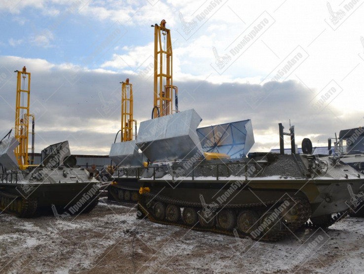 Буровая  установка УРБ-2А2 с элементами 2Д3 под шасси гусеничного снегоболотохода МТЛБУ с компрессором КВ-10/10 ГТТ* на модернизированной гидравлической системе нового образца
