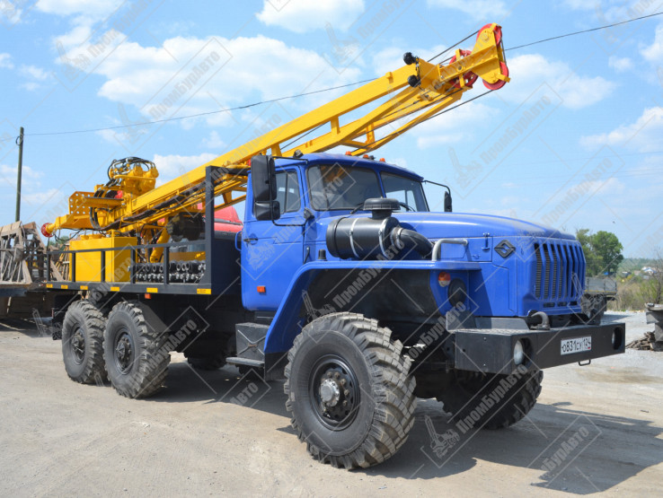 Буровая установка УРБ-2А2 с элементами  УРБ-2Д3 на шасси УРАЛ-4320 с гидравлической лебёдкой ЛБС-250