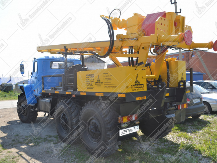 Буровая установка УРБ-2А2 на шасси УРАЛ-4320 без дополнительного оборудования
