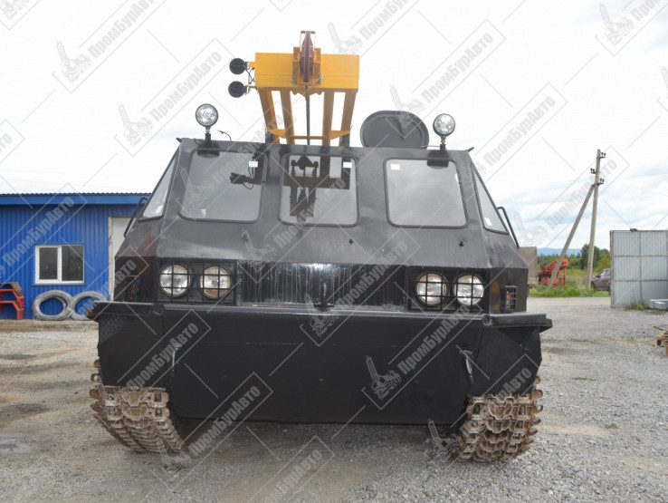 Установка разведочного бурения УРБ-2А2 (2024 г.в.) с компрессором 4ВУ1-5/9М3 (2024 г.в.) под шасси гусеничного транспортера МТЛБ-У