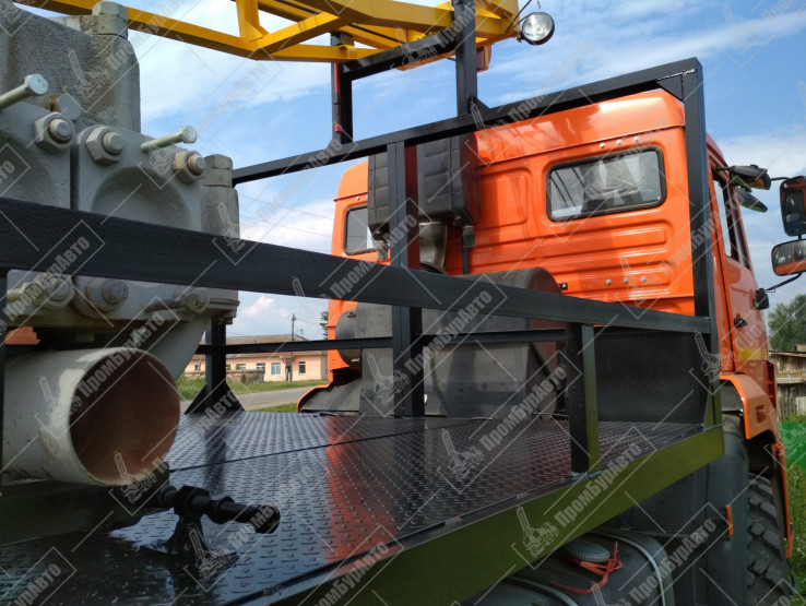 Буровая установка УРБ-2А2 на шасси КАМАЗ-43118 с буровым насосом НБ-50