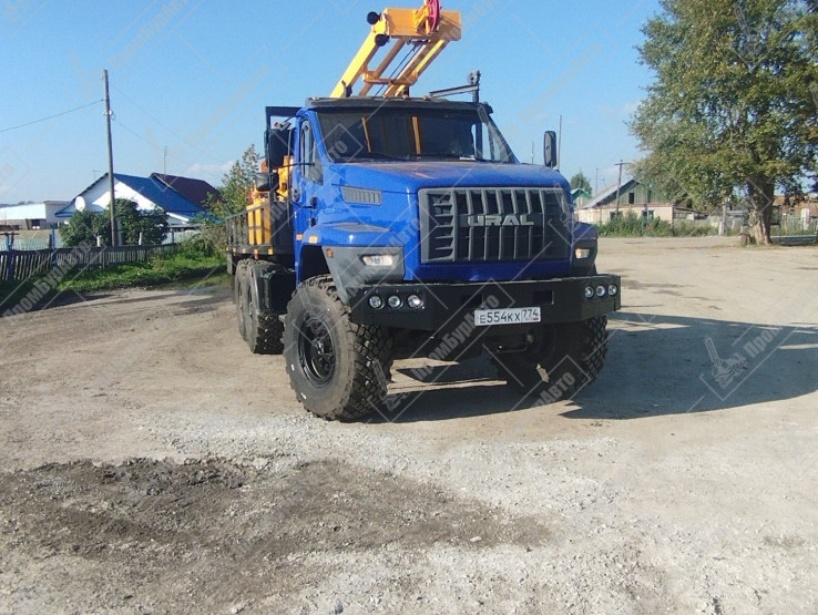 Буровая установка УРБ-2А2 на шасси УРАЛ NEXT с компрессором АК-12/10 и гидравлическим трубозажимом ТЗГ-3 (с труборазворотом)