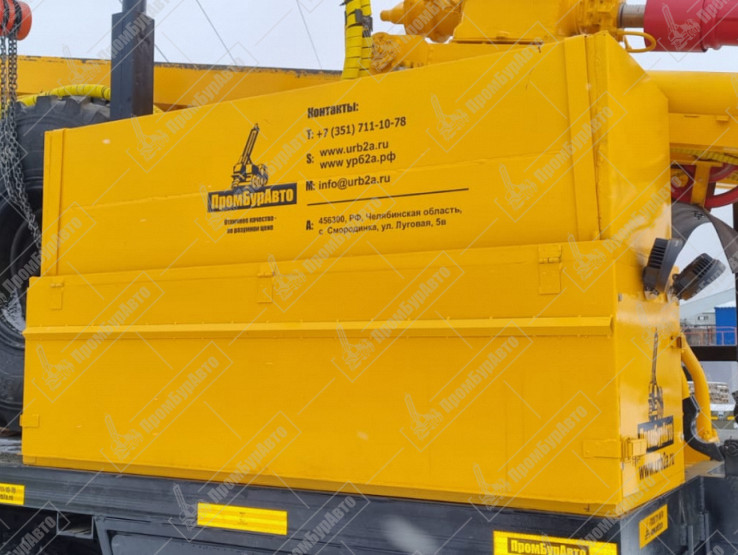 Буровая установка УРБ-2А2 на шасси КАМАЗ-43118-RS (Евро-5) с компрессором DLCY 18/17 ВY  на модернизированной гидравлической системе нового образца