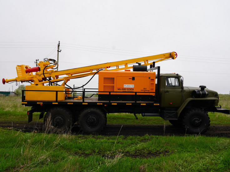 Буровая установка УРБ-2Д2 на шасси УРАЛ-4320 с компрессором KAISHAN RSCG-560/15 на гидравлической системе нового образца